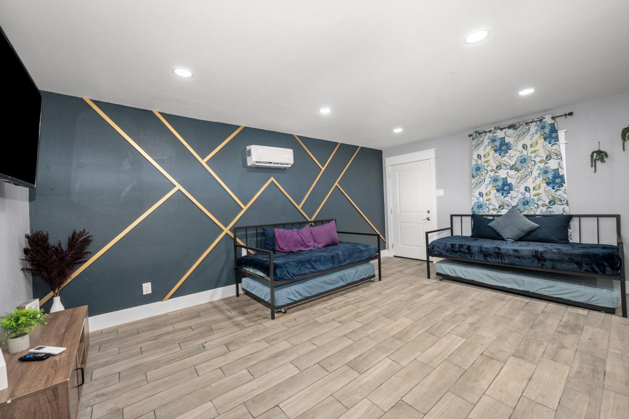 Comfortable 2Br Uptown Escape With Free Park 휴스턴 외부 사진