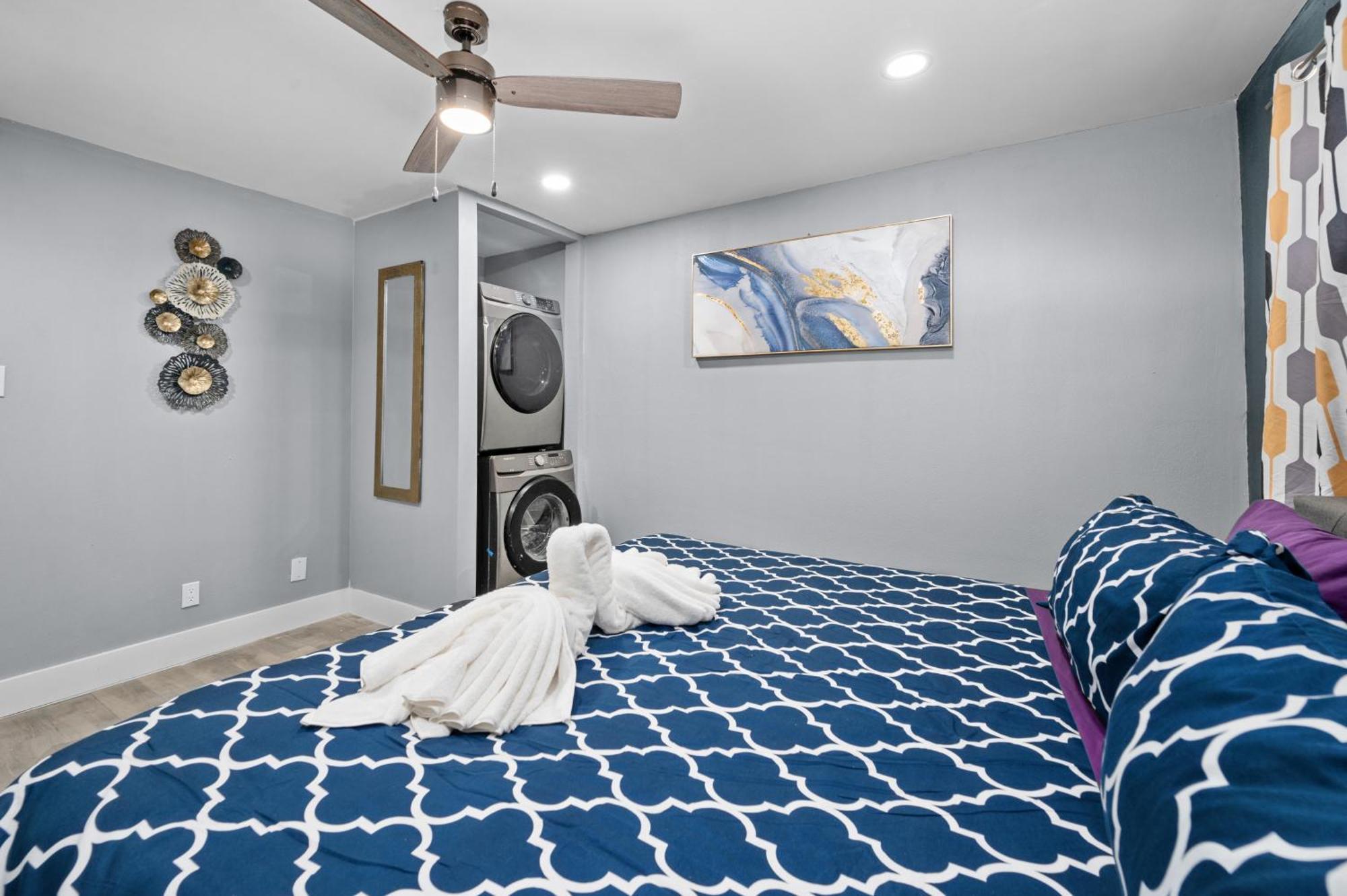 Comfortable 2Br Uptown Escape With Free Park 휴스턴 외부 사진